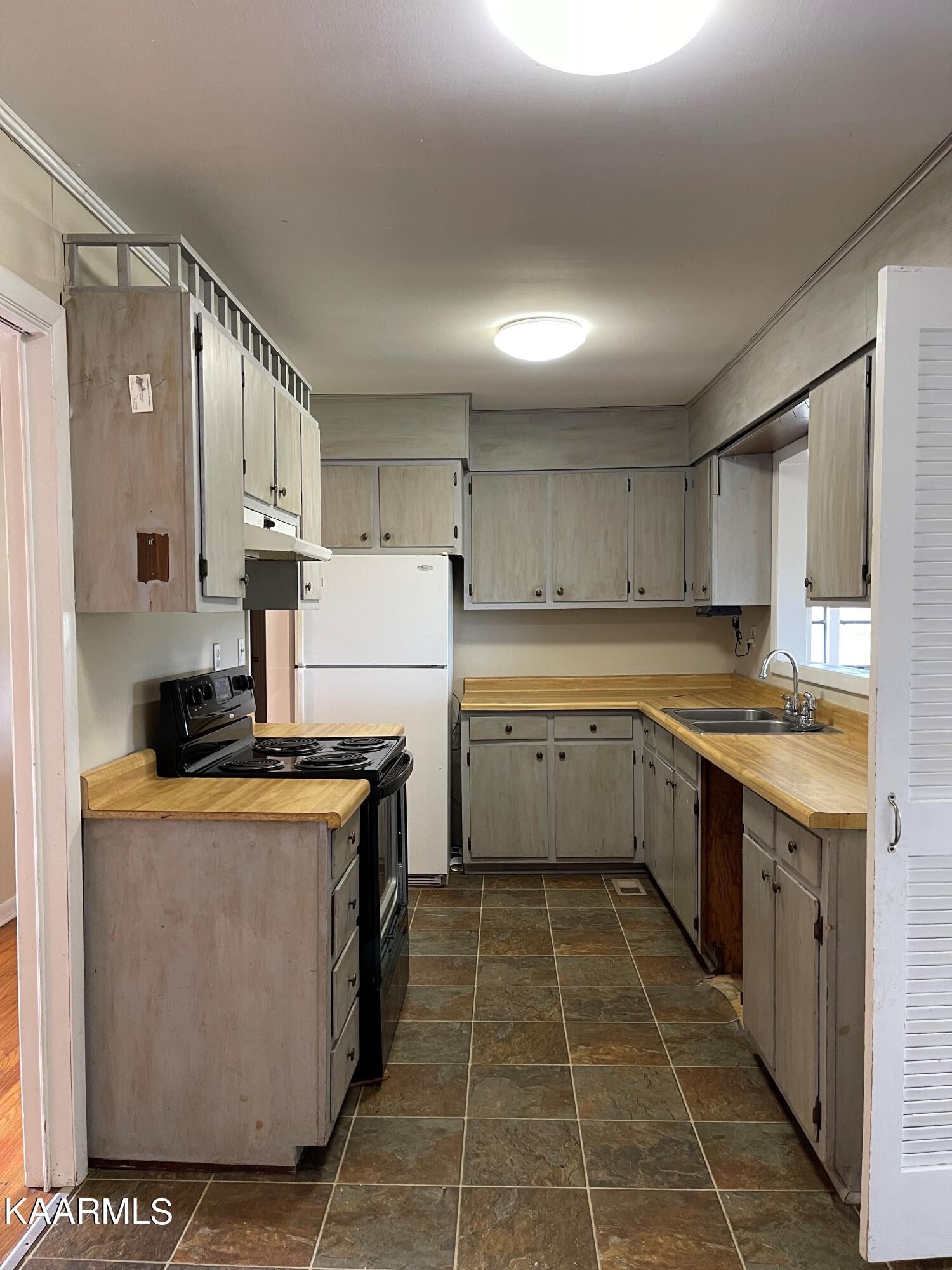 690 Rudd Road Greenback, TN 37742 - Photo 37 of 38 Gallery Image 37