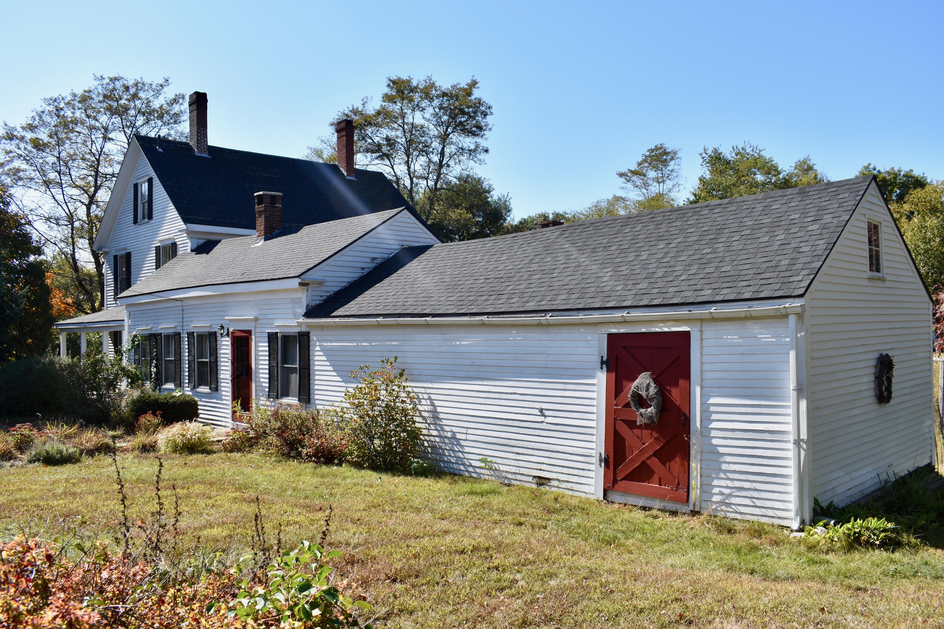 136 Storer Road Brunswick, ME 04011 - Photo 2 of 45 DSC_0169