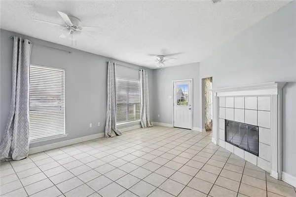 $300,000 | 265 Penn Mill Lakes Boulevard, Covington, LA 70435