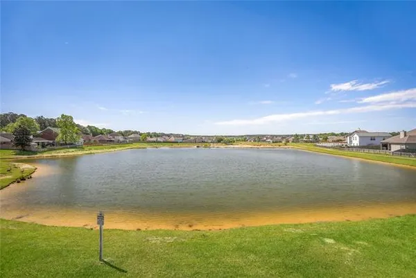 $300,000 | 265 Penn Mill Lakes Boulevard, Covington, LA 70435
