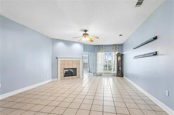 $300,000 | 265 Penn Mill Lakes Boulevard, Covington, LA 70435