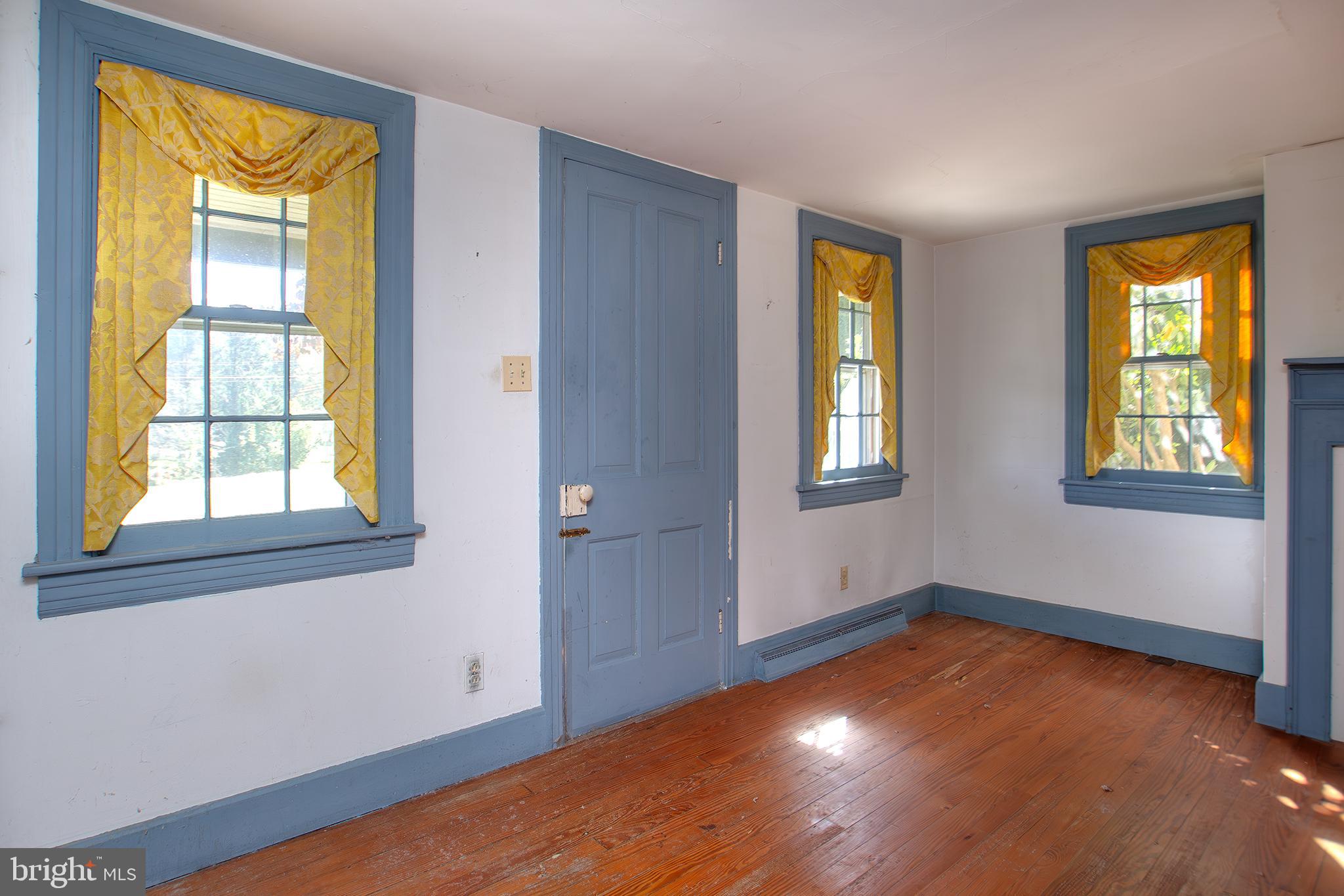 18663 Middletown Road Parkton, MD 21120 - Photo 21 of 72 Family Room