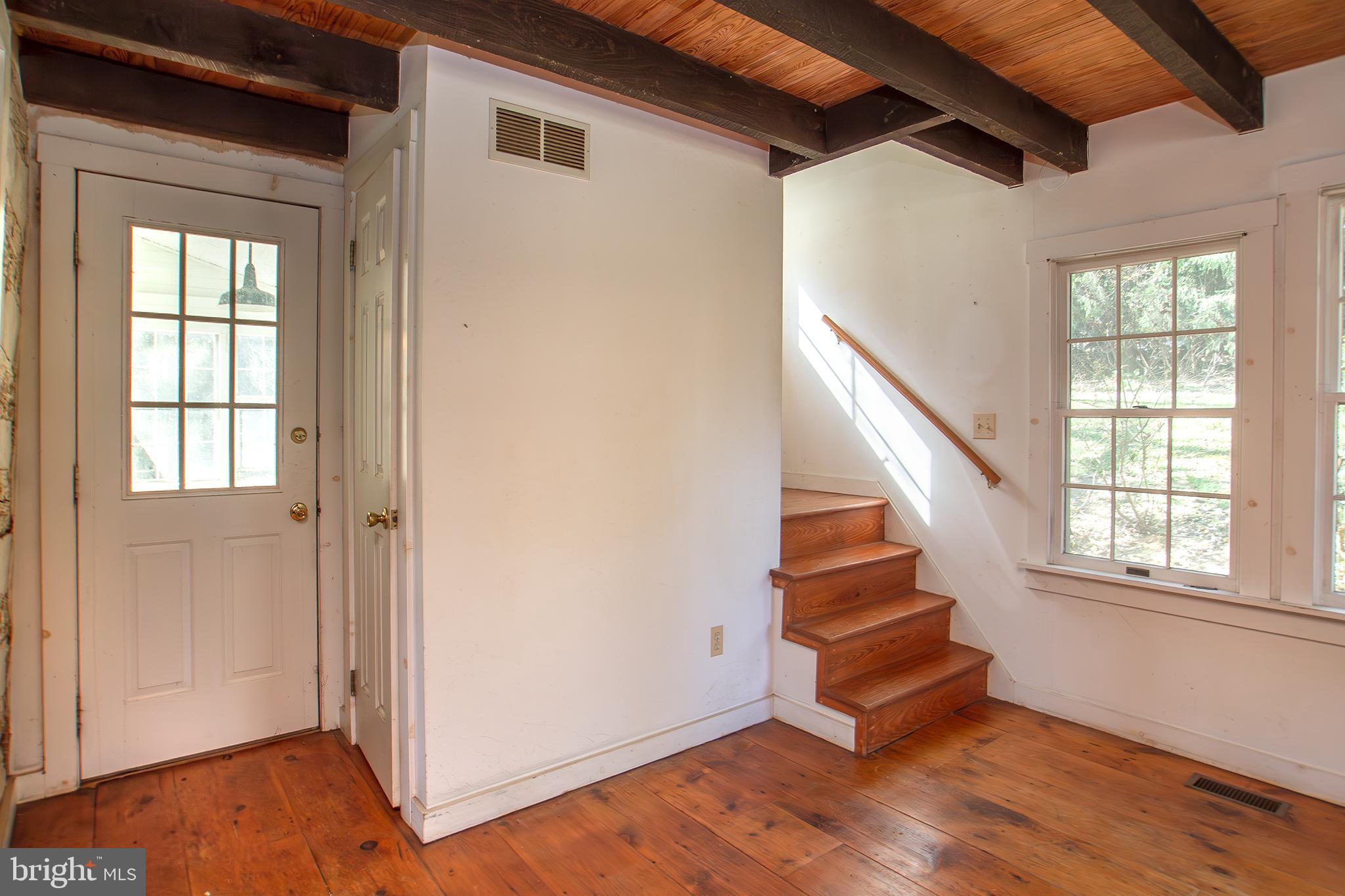 18663 Middletown Road Parkton, MD 21120 - Photo 26 of 72 Living Room to Enclosed rear Porch