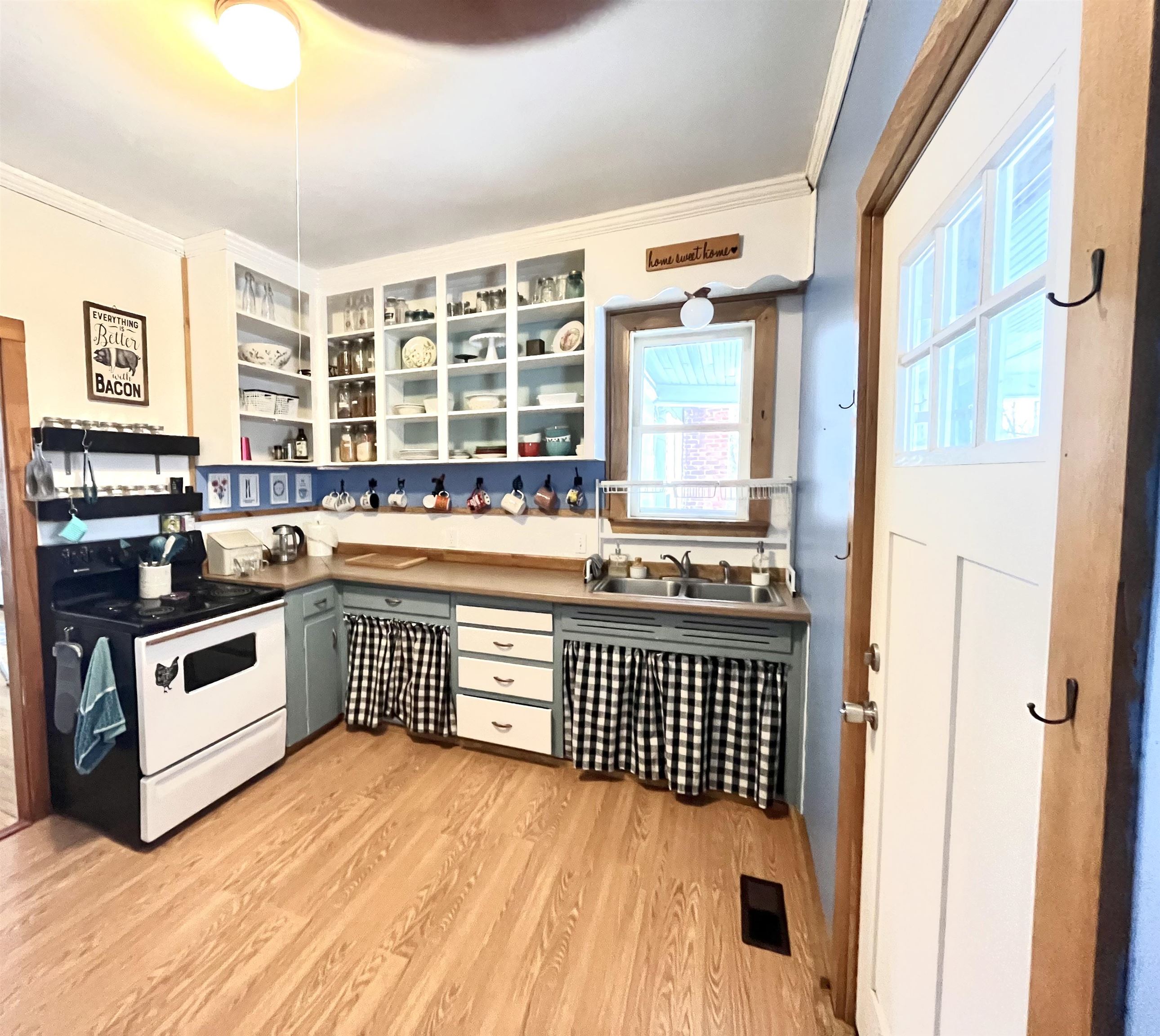 Gallery Image 7