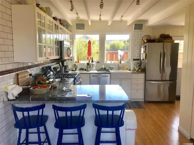 $8,500 | 833 Evergreen Walk, Ocean Beach, NY 11770