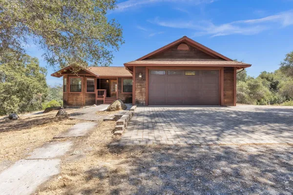 $539,000 | 7570 Van Pooka Court, Somerset, CA 95684