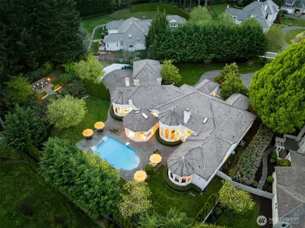 $4,500,000 | 19267 Northeast 149th Street, Woodinville, WA 98077
