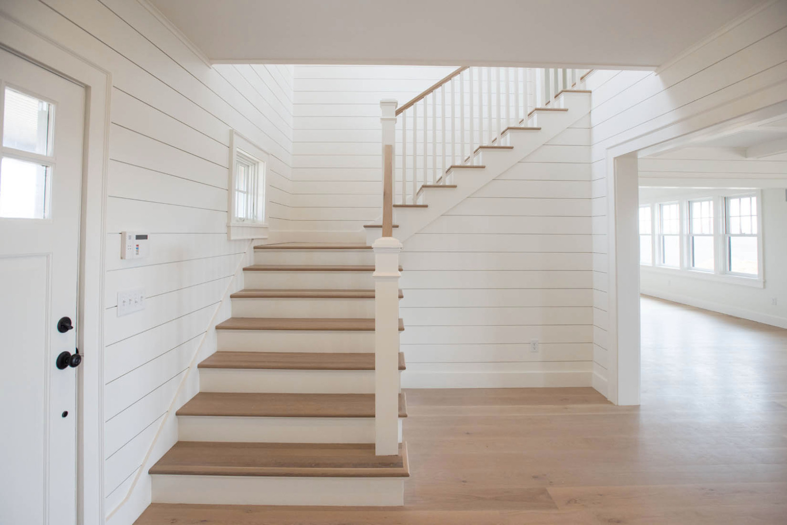 8 Coffin Road Nantucket, MA 02554 - Photo 5 of 19 Gallery Image 5