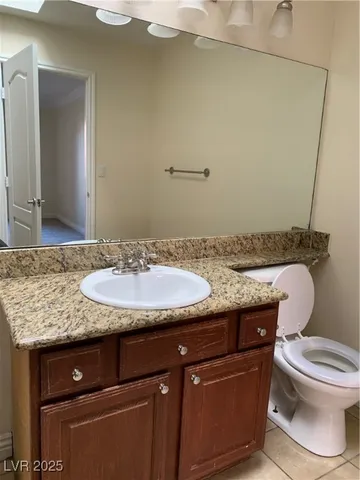 $1,200 | 4050 Pacific Harbors Drive, Unit 231, Las Vegas, NV 89121