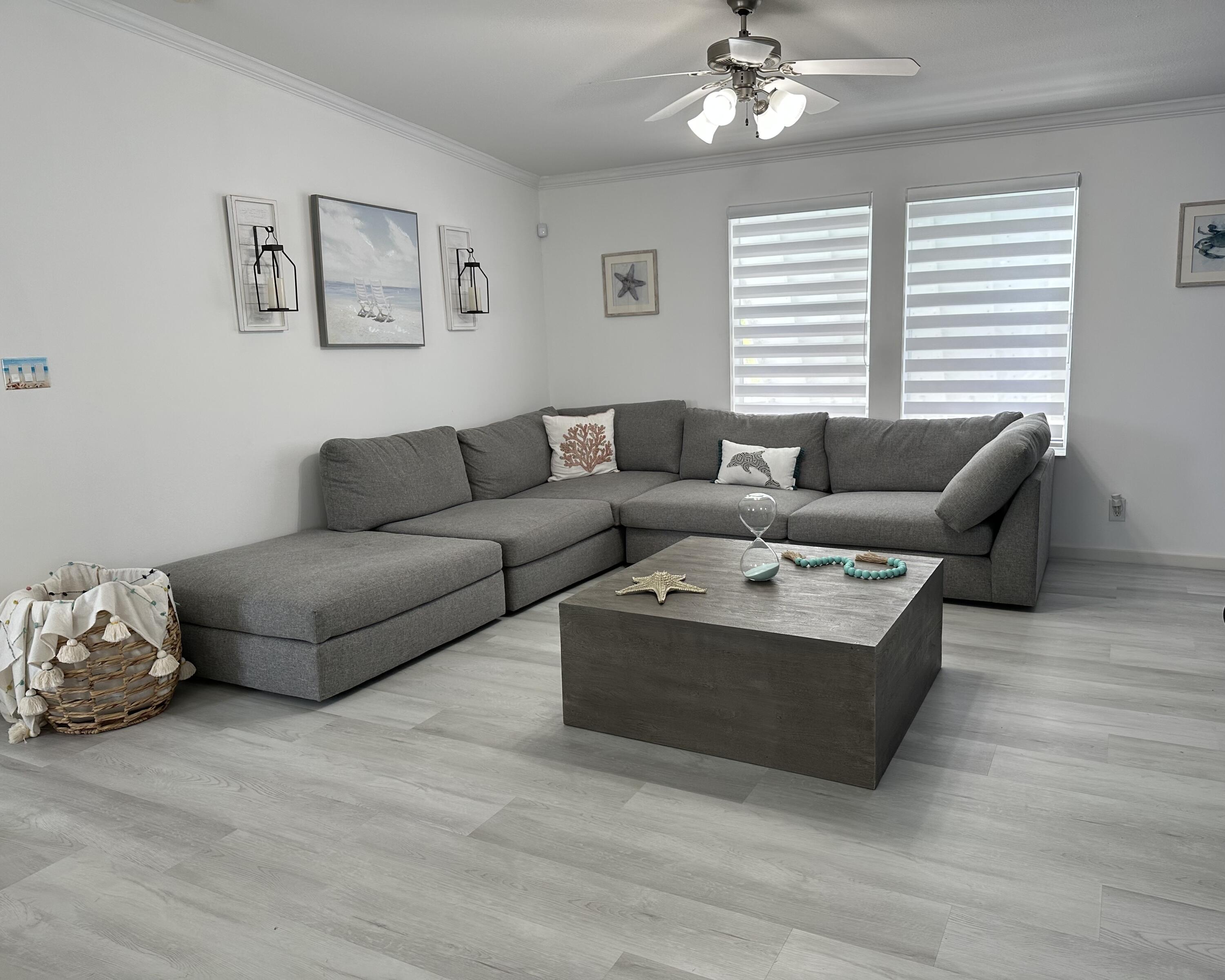 240 Taylor Drive Key Largo, FL 33037 - Photo 4 of 25 a living room with furniture and a window