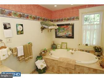 512 Merwyn Road Narberth, PA 19072 - Photo 3 of 12 Gallery Image 3