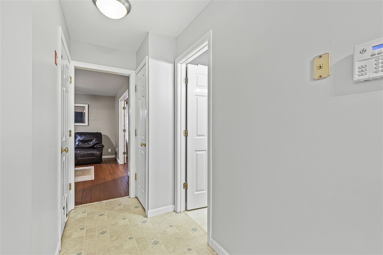 86 Governors Road Farmington, NH 03835 - Photo 13 of 40