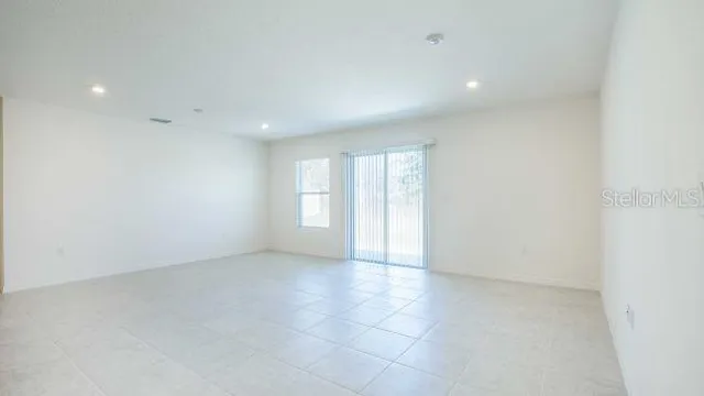 $279,900 | 12 Hemlock Cir Way, Ocala, FL 34472