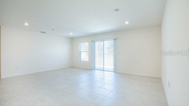 12 Hemlock Cir Way Ocala, FL 34472 - Photo 17 of 32 a view of an empty room with a window