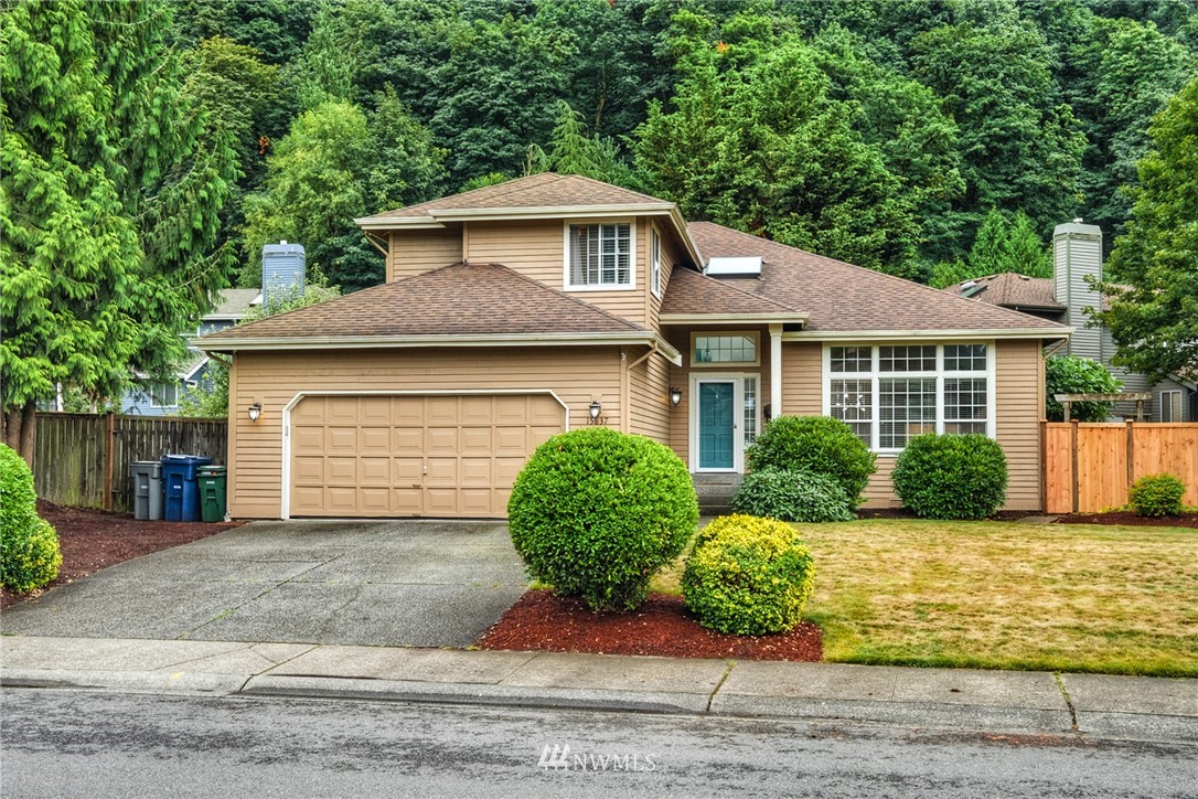 15837 Southeast 156th Street Renton, WA 98058 - Photo 1 of 25 Gallery Image 1