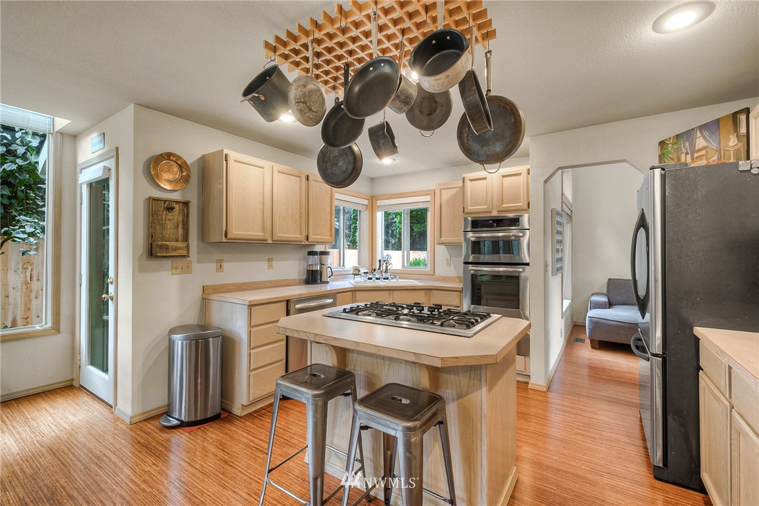 15837 Southeast 156th Street Renton, WA 98058 - Photo 12 of 25 Gallery Image 12