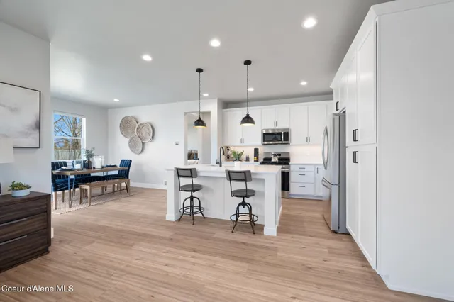 $733,000 | 610 Moscow Street, Sandpoint, ID 83864