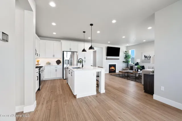 $733,000 | 610 Moscow Street, Sandpoint, ID 83864