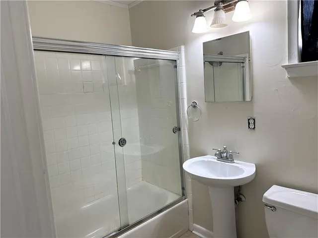 $2,200 | 721 Oak Avenue, Harahan, LA 70123