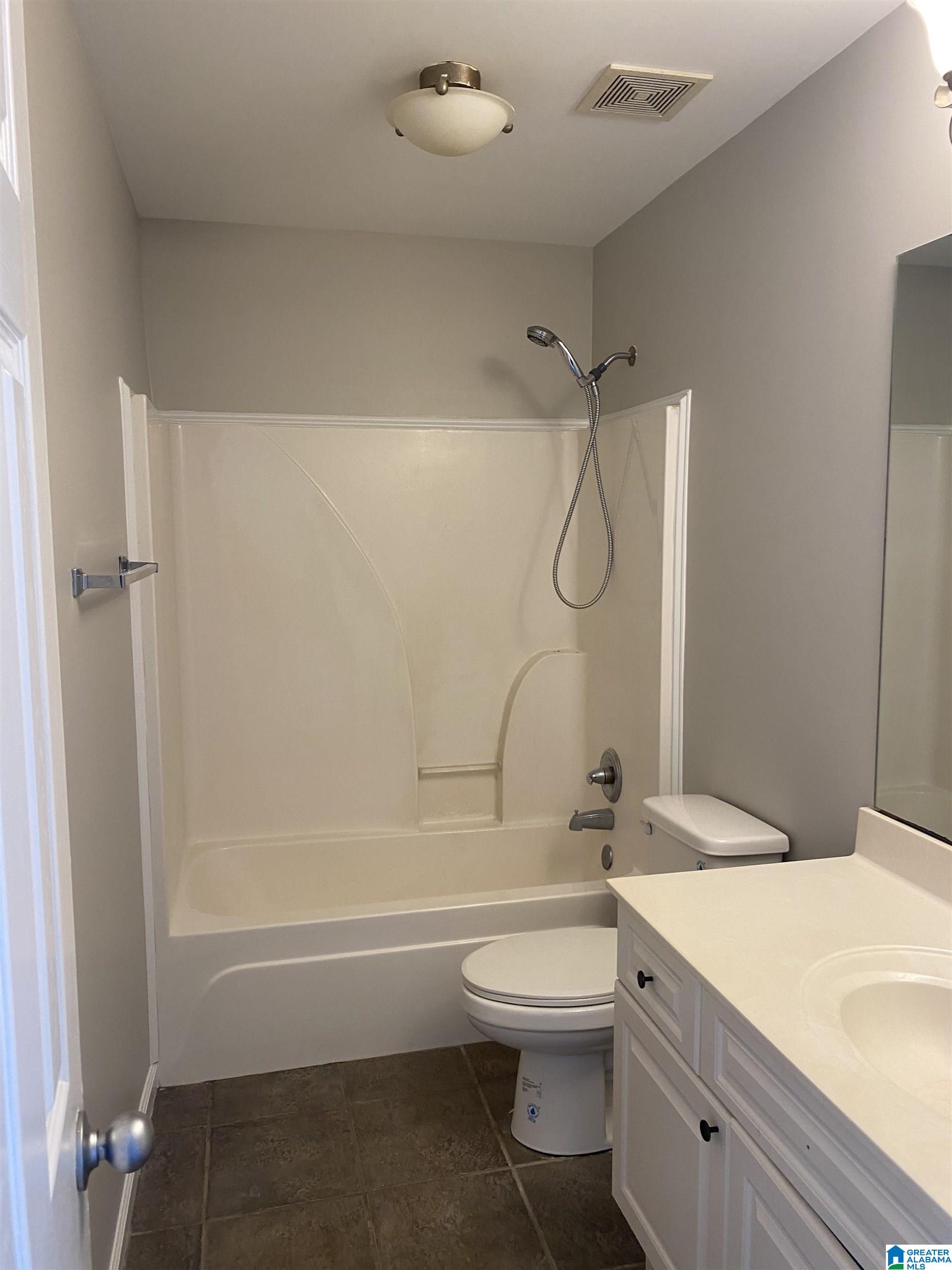 582 Cahaba Manor Drive Pelham, AL 35124 - Photo 11 of 13