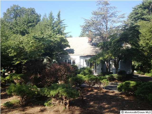 736 Holmdel Road Holmdel, NJ 07733 - Photo 1 of 19 Primary Photo