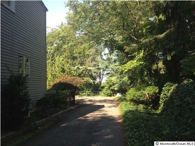 736 Holmdel Road Holmdel, NJ 07733 - Photo 5 of 19 Additional Photo