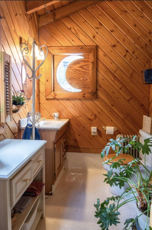 628 Laurel Run Road Dunmore, WV 24934 - Photo 21 of 56 Gallery Image 21