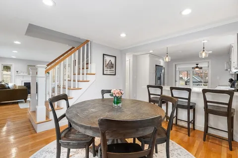 $1,250,000 | 46 Bridge Street, Lexington, MA 02421