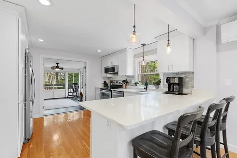 $1,250,000 | 46 Bridge Street, Lexington, MA 02421