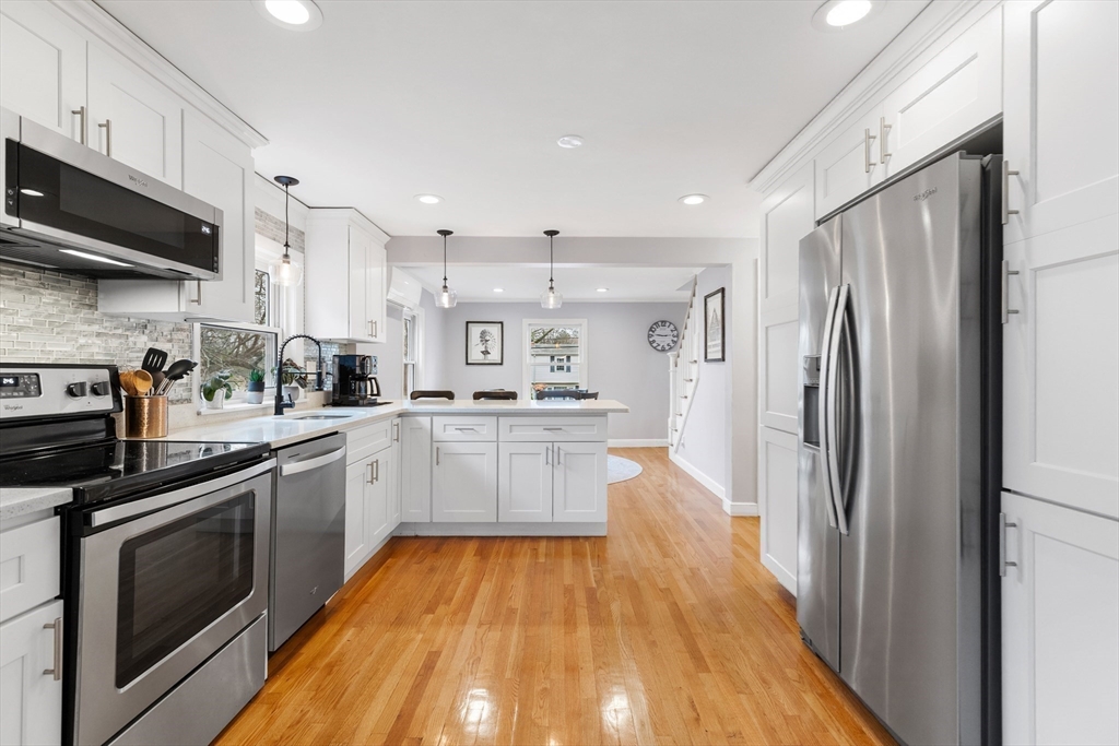 46 Bridge Street Lexington, MA 02421 - Photo 10 of 31