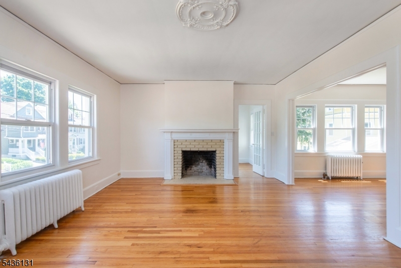 422 Valley Road, Unit 2 Montclair, NJ 07043 - Photo 5 of 23