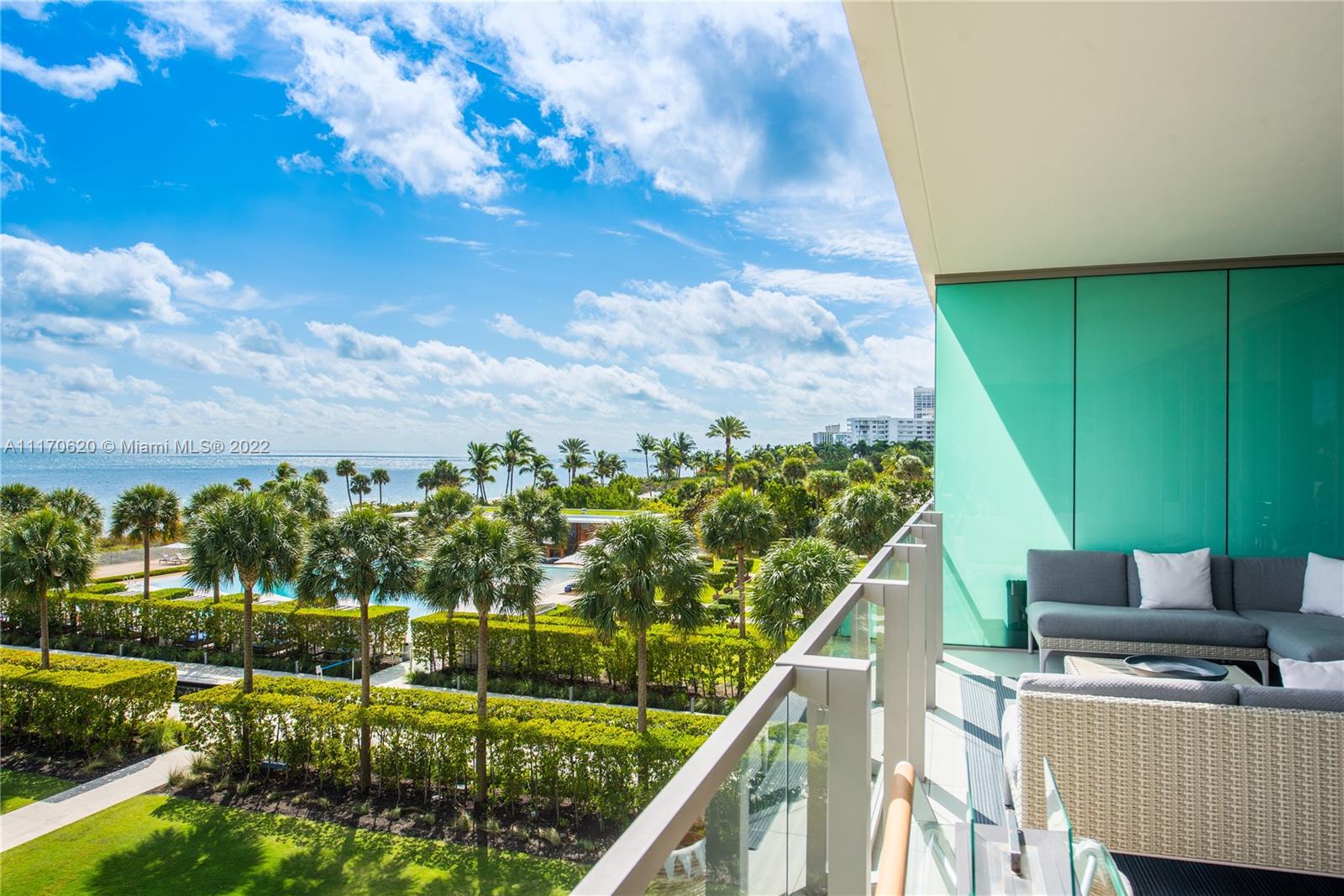 350 Ocean Drive, Unit 403N Key Biscayne, FL 33149 - Photo 51 of 55 a view of a backyard with sitting area