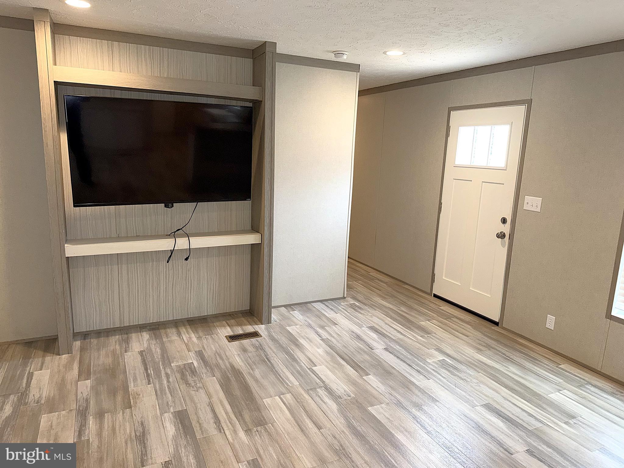 7810 Clark Road, Unit D54 Jessup, MD 20794 - Photo 12 of 28