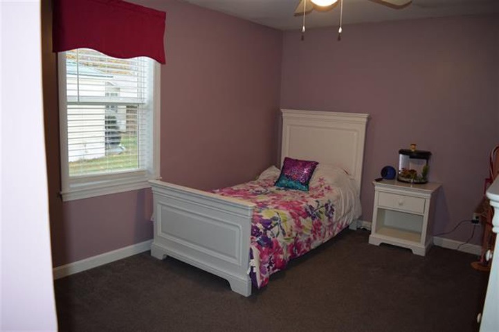 8 Wanda Lane Exeter, NH 03833 - Photo 10 of 14 Gallery Image 10
