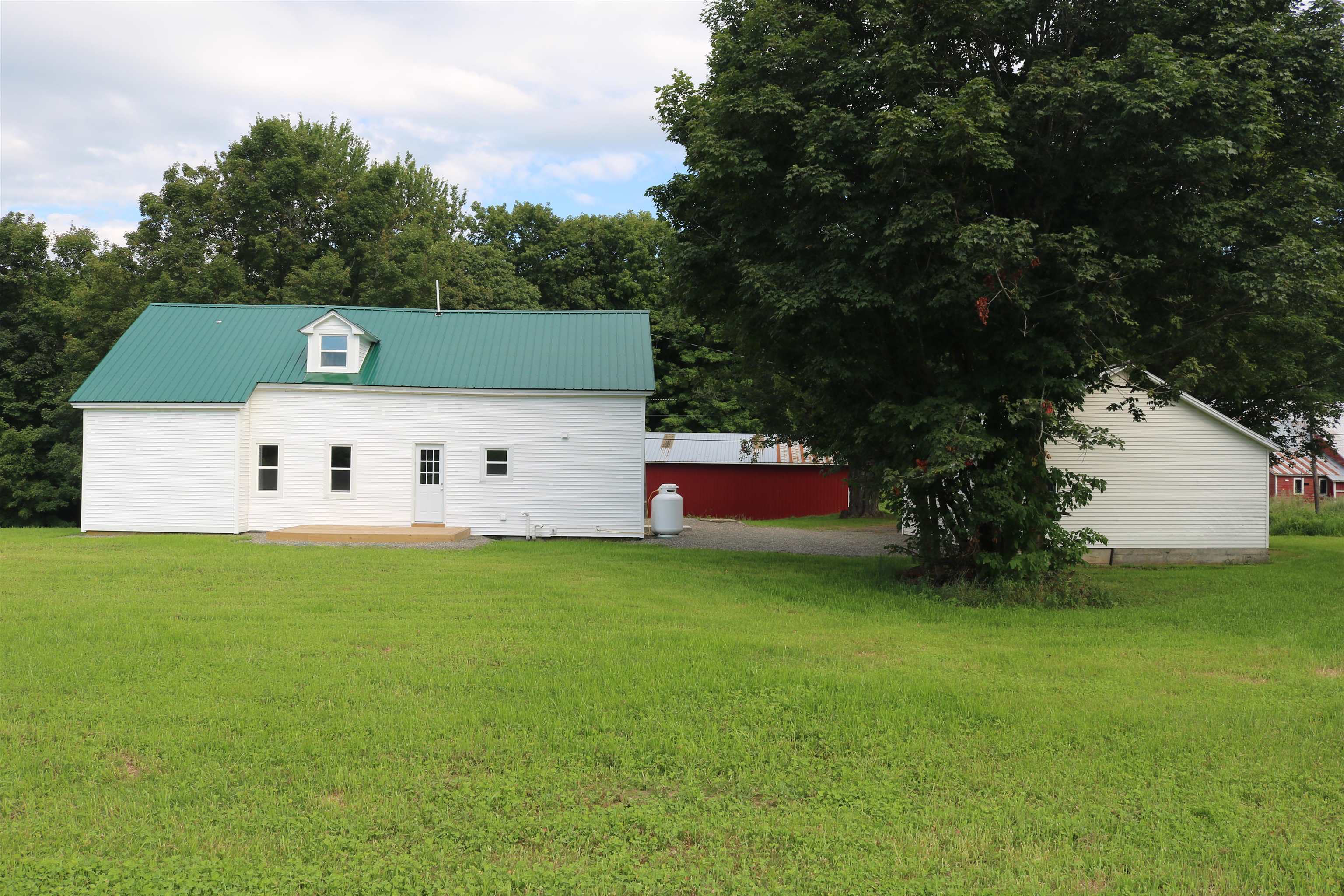 1891 Hanna Road Highgate, VT 05459 - Photo 33 of 34 Gallery Image 33