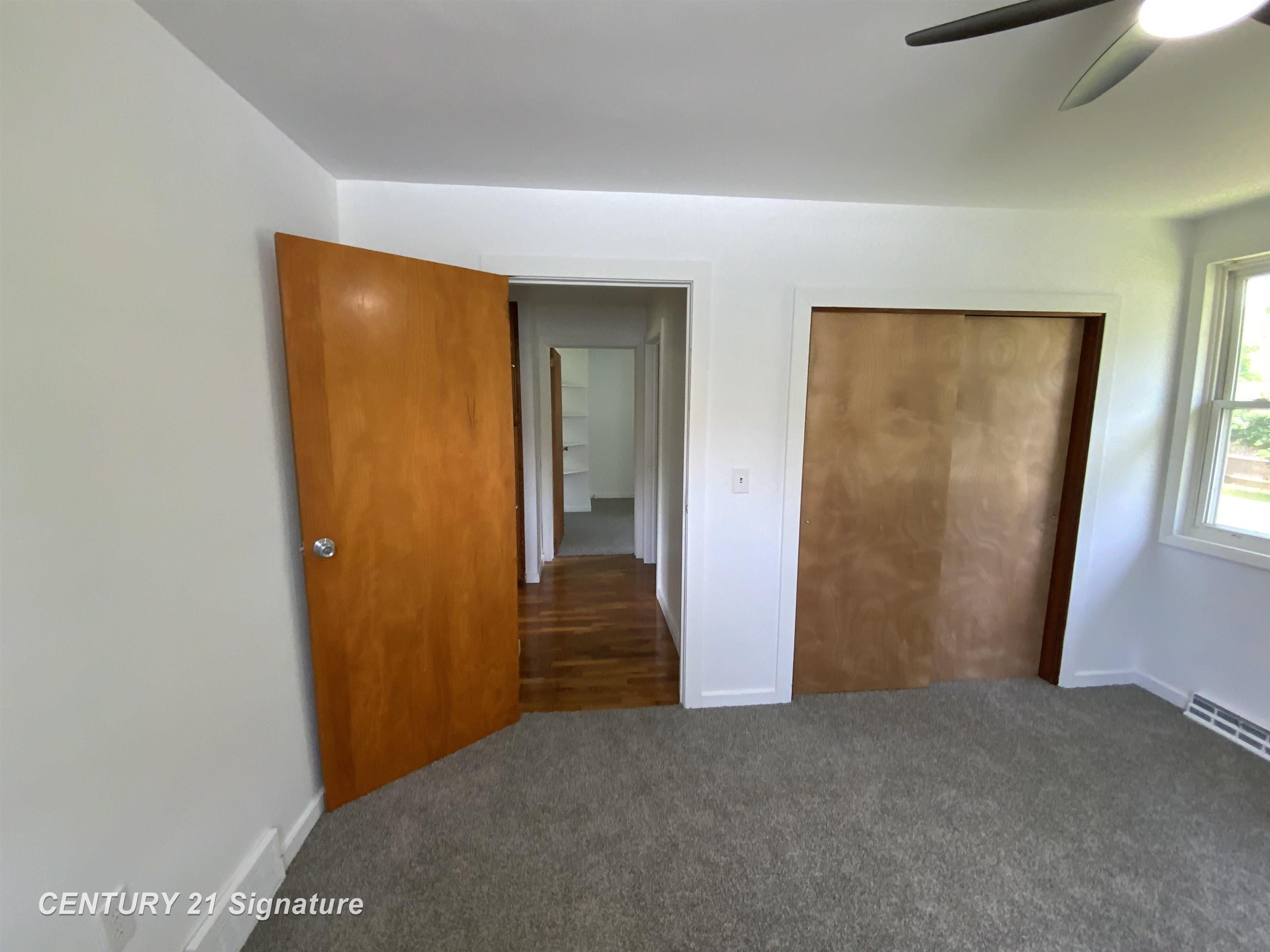 4136 Hackberry Road Bridgeport, MI 48722 - Photo 13 of 20 50211298-837be08d-a99a-4533-9663-8efb137f1bba.JPG