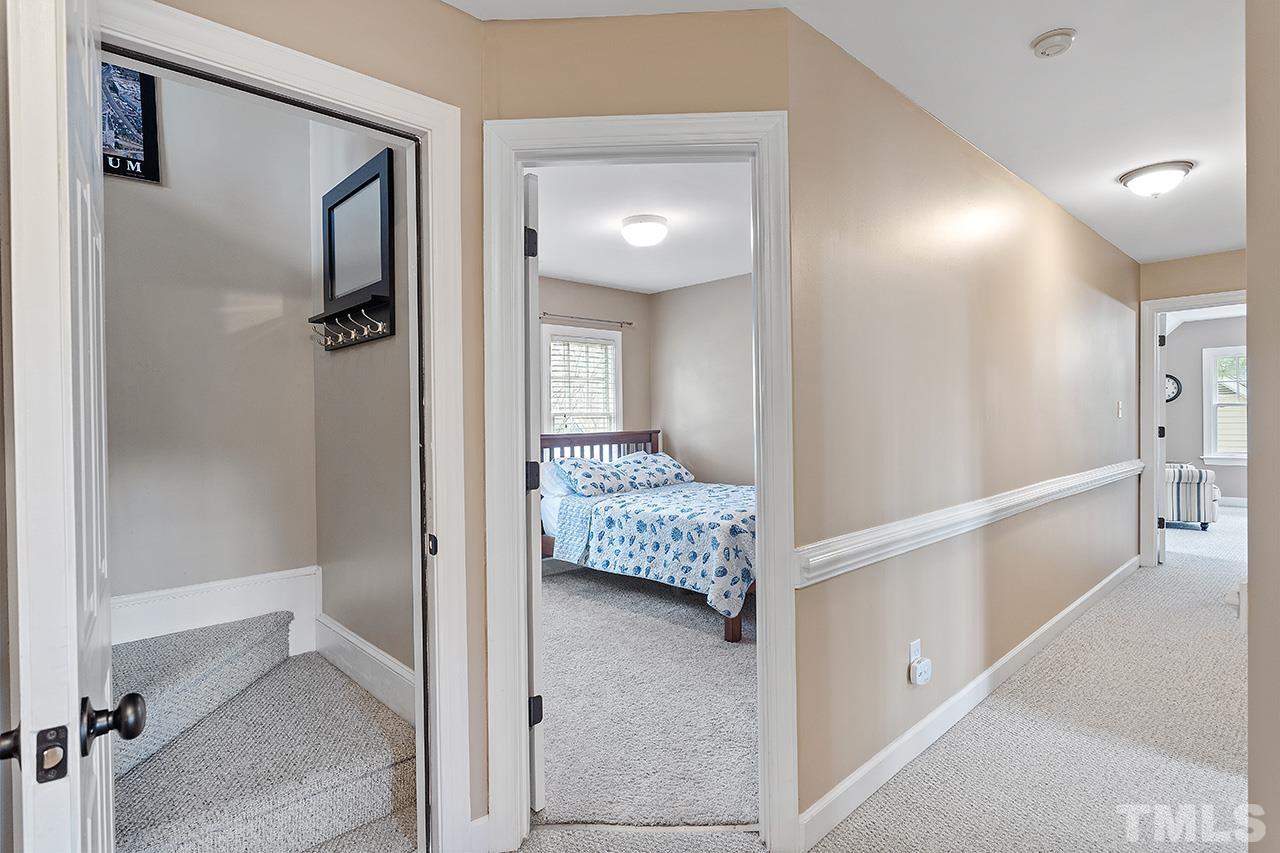 2625 Jasper Lane Raleigh, NC 27613 - Photo 27 of 40