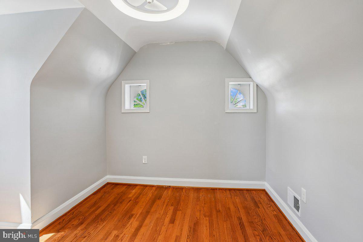 4818 Lindsay Road Baltimore, MD 21229 - Photo 23 of 29 Bedroom #5