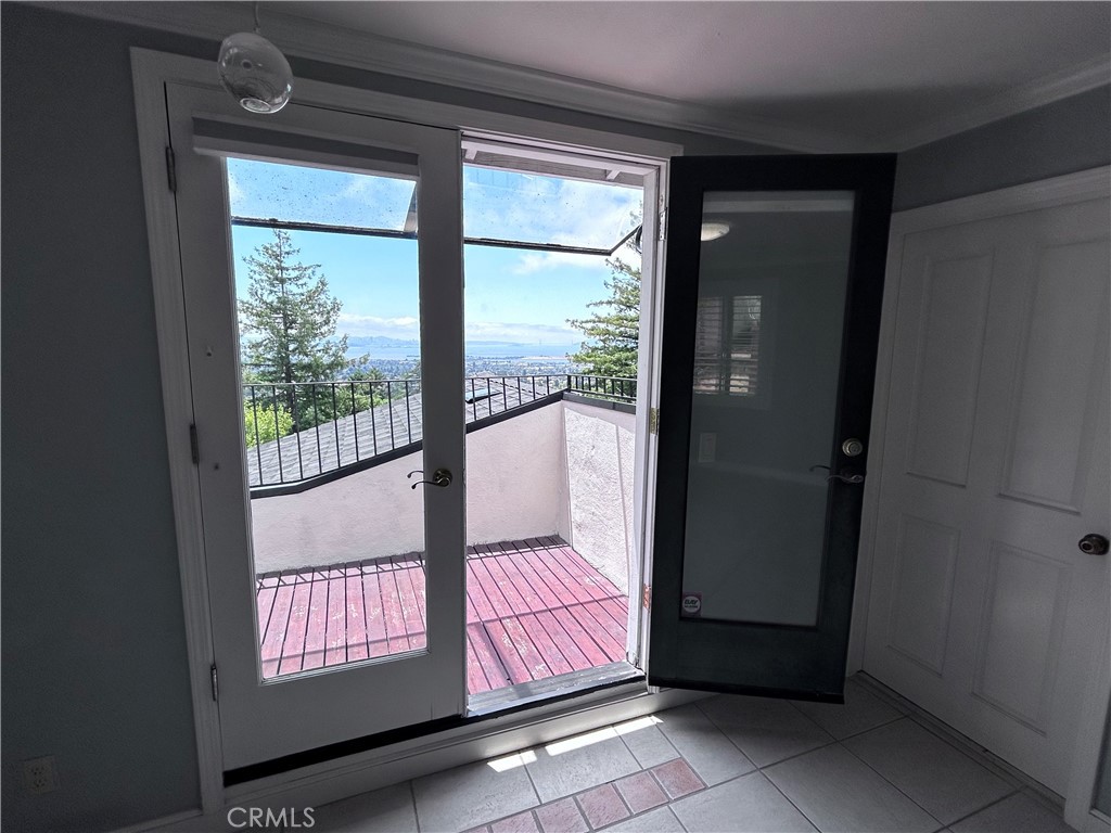 1009 Keith Avenue Berkeley, CA 94708 - Photo 22 of 36 a view of a large window with an outdoor space