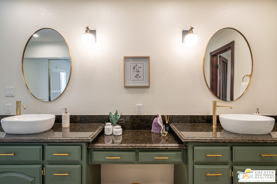 54045 Ridge Road Yucca Valley, CA 92284 - Photo 29 of 45