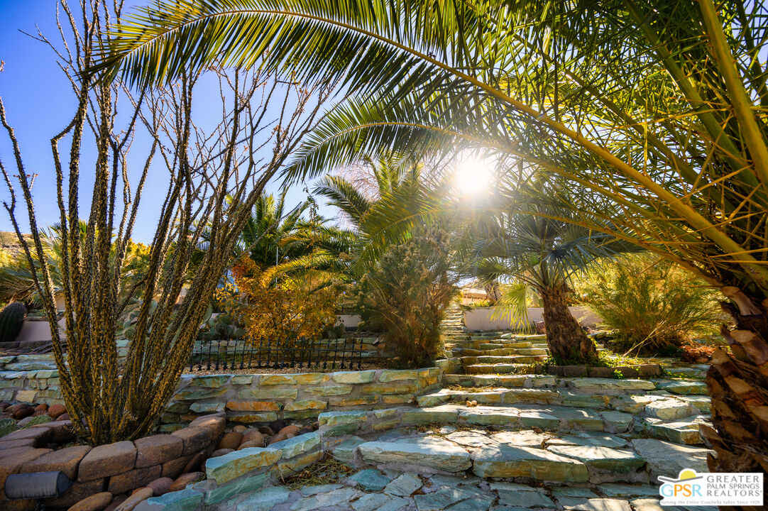 54045 Ridge Road Yucca Valley, CA 92284 - Photo 39 of 45