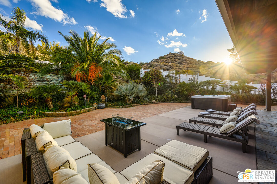 54045 Ridge Road Yucca Valley, CA 92284 - Photo 40 of 45