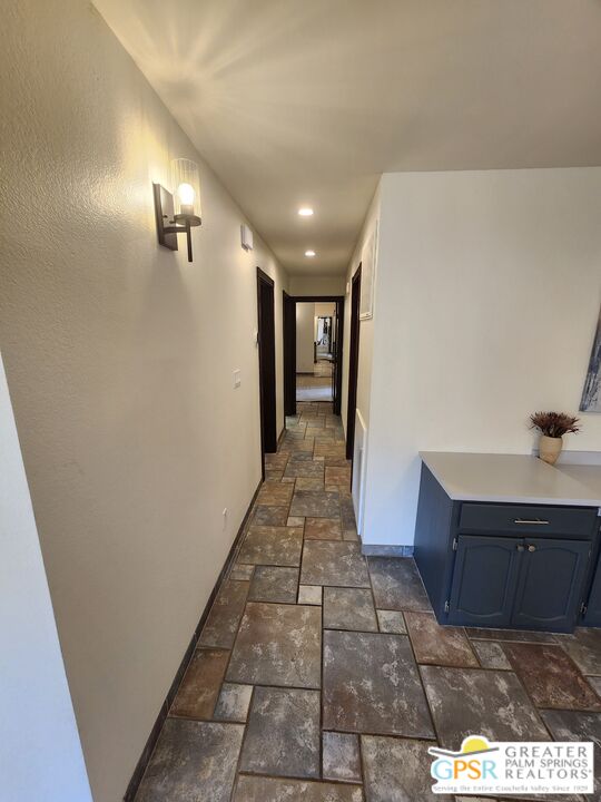 54045 Ridge Road Yucca Valley, CA 92284 - Photo 10 of 45