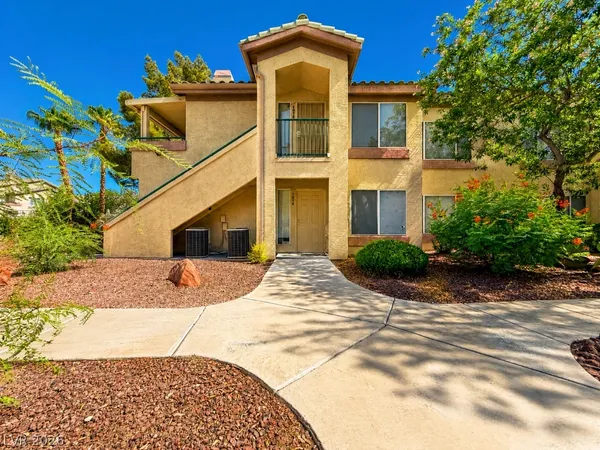 $192,000 | 5710 East Tropicana Avenue, Unit 1075, Las Vegas, NV 89122