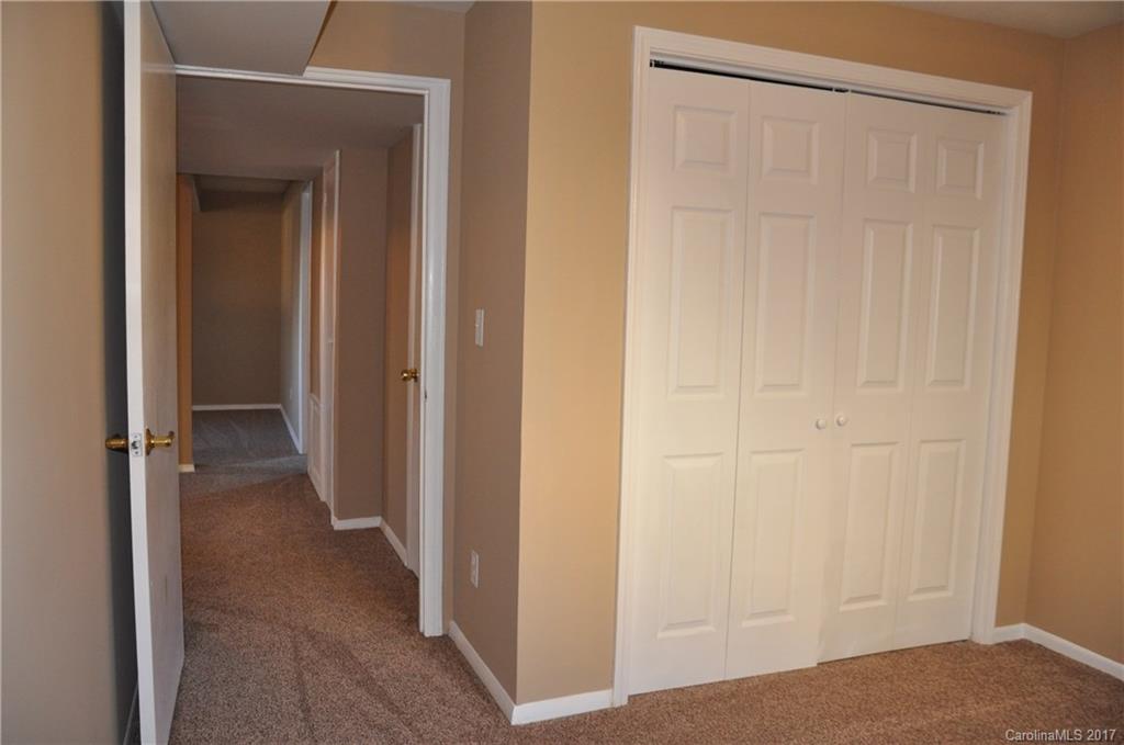11601 5 Cedars Road Charlotte, NC 28226 - Photo 22 of 24 Gallery Image 22