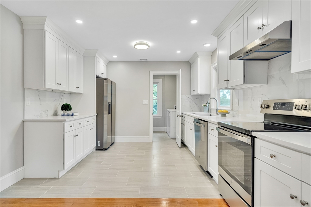 37-39 Lewis Road, Unit 2 Belmont, MA 02478 - Photo 3 of 42