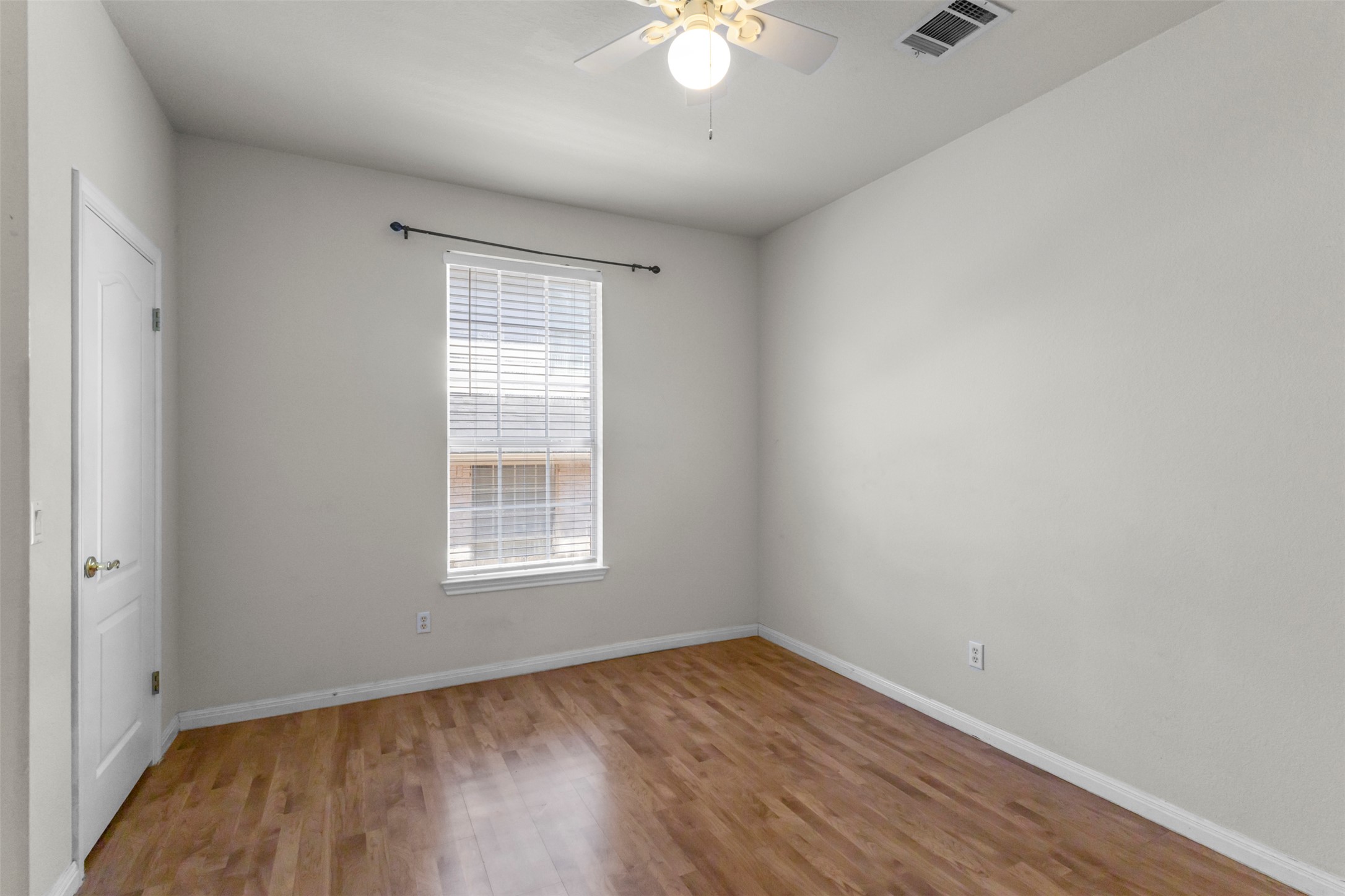 11113 Comiso Pala Path Austin, TX 78726 - Photo 29 of 37 Bedroom # 4