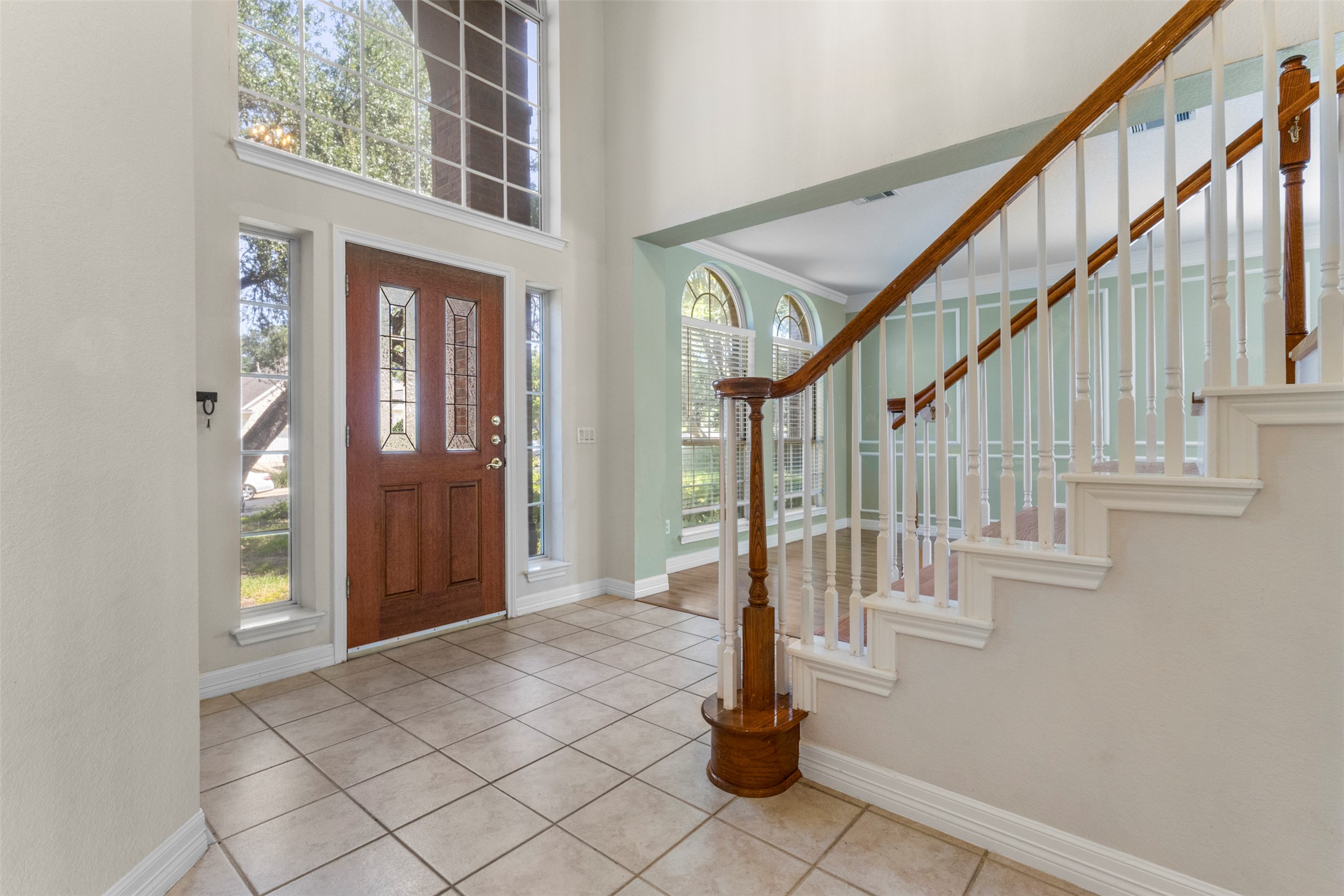 11113 Comiso Pala Path Austin, TX 78726 - Photo 5 of 37 Entrance foyer