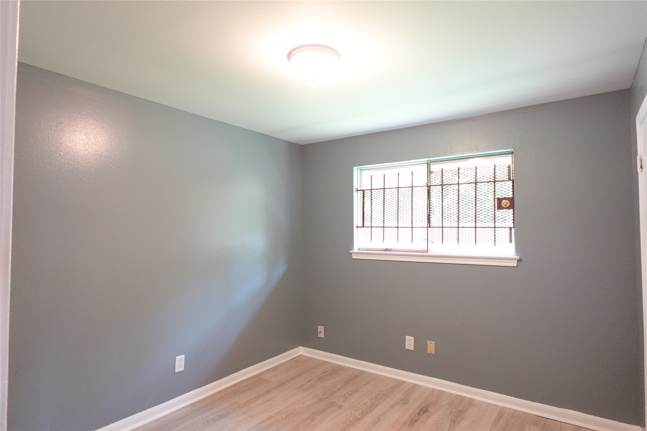 10642 Wolbrook Street Houston, TX 77016 - Photo 6 of 8
