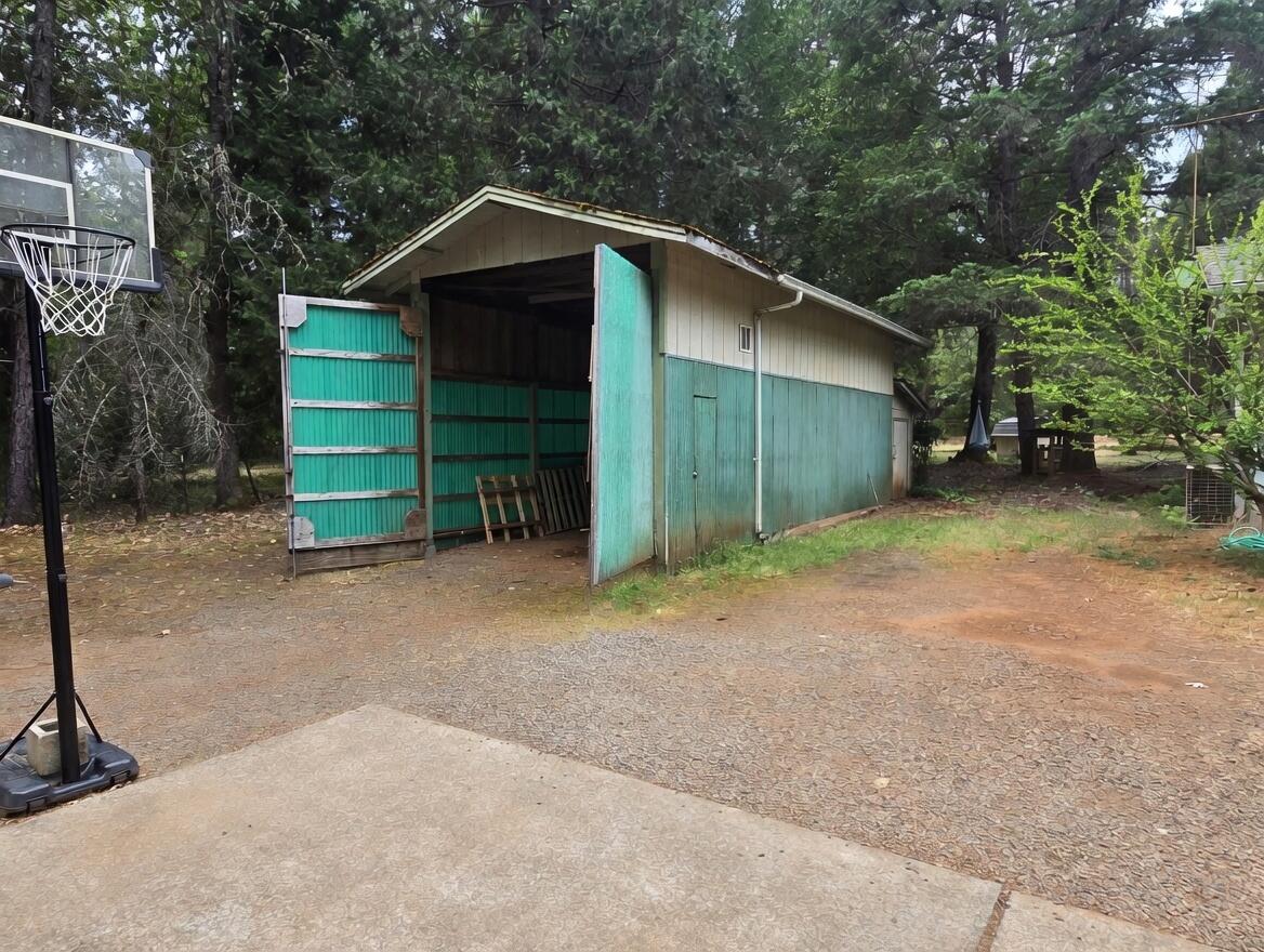 3890 Pleasant Creek Road Rogue River, OR 97537 - Photo 12 of 12